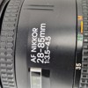 Kamera Nikon i fotoväska