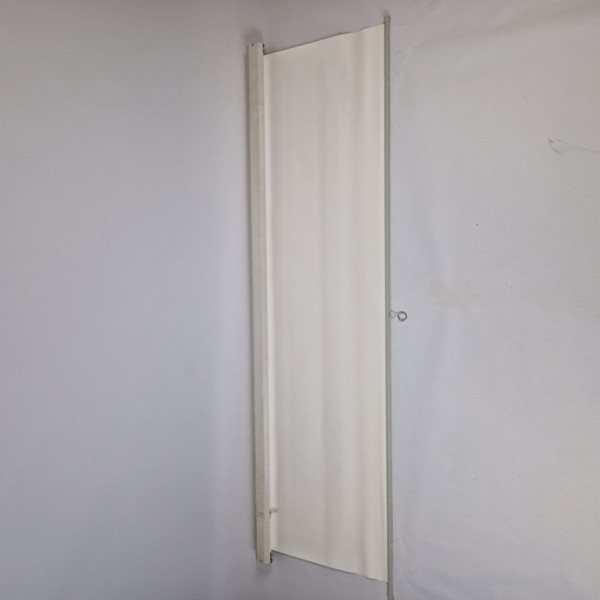 Projektorduk, vägghängd