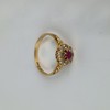 Ring, 18K guld, med facetterade stenar