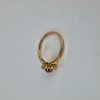 Ring, 18K guld, med facetterade stenar