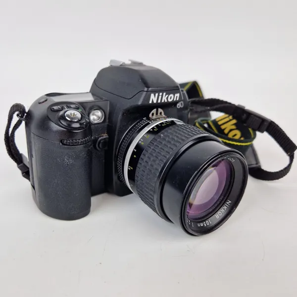 Nikon F80