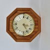 Väggklocka, bordsur och årsur