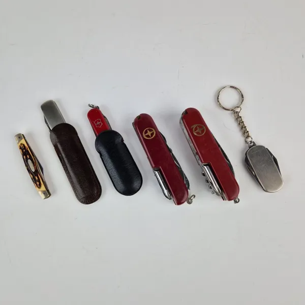 Fällknivar, 6 st, bl.a. Victorinox