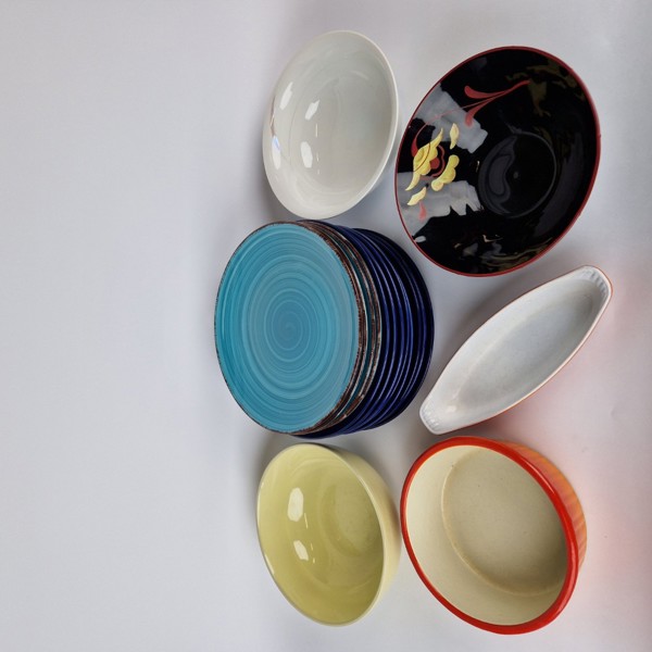 Tallrikar, skålar och ugnsformar