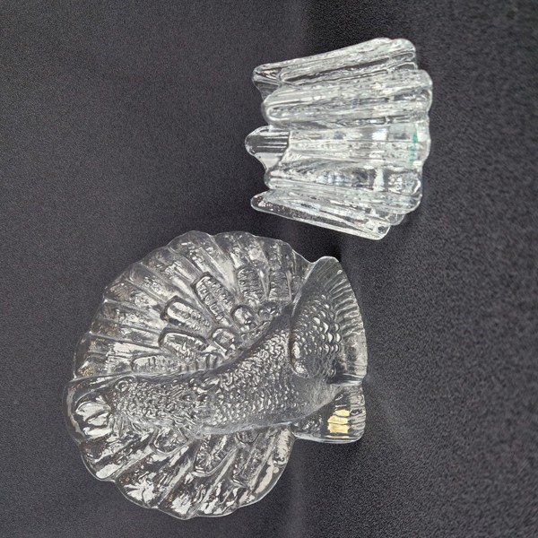 Konstglas
