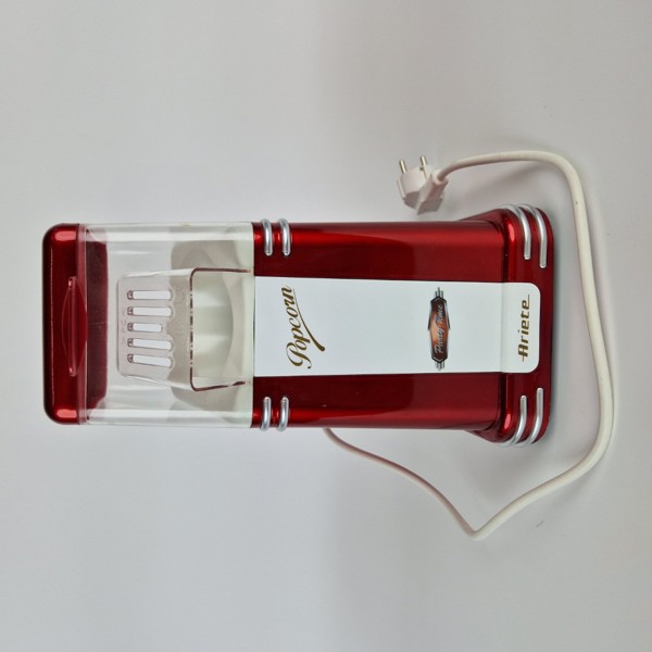 Popcornmaskin och diverse husgeråd