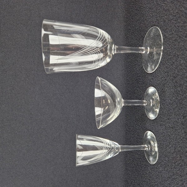 Vicke Lindstrand. glasservisdelar