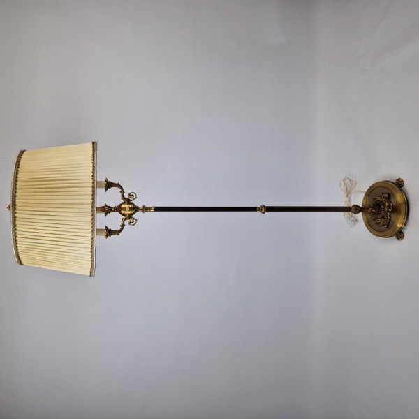 Golvlampa, empirestil